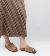 Junille Slides by Beau Coops