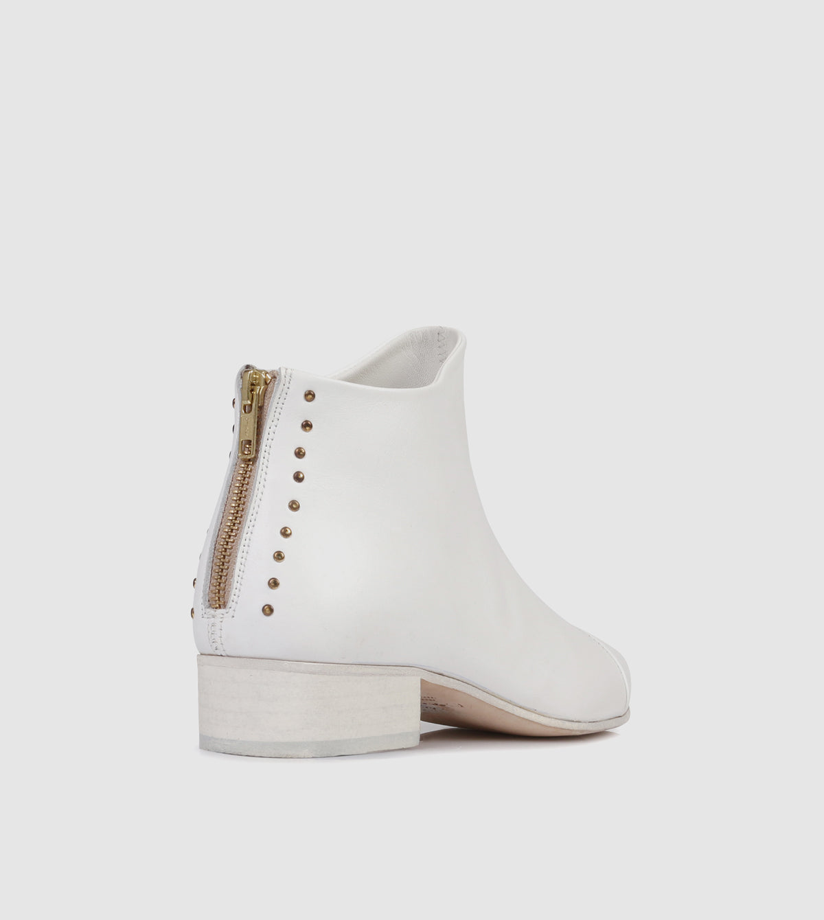 Beau5-b_loss Ankle Boots by Beau Coops